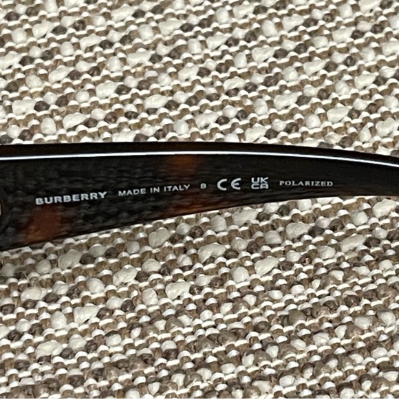 Burberry Daisy BE 4344 3316T5 Polarized Sunglasses NWT - Picture 9 of 12